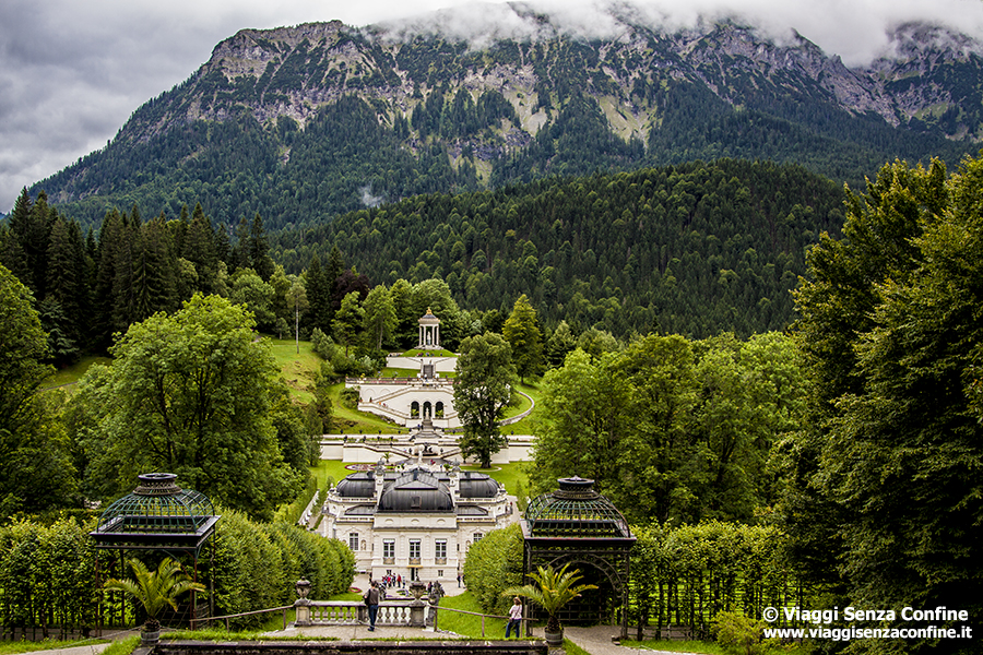 Castello di Linderhof - giardino 2