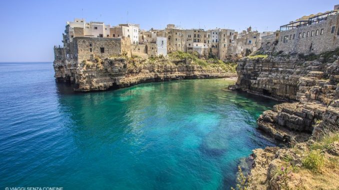 Polignano a Mare scogliera